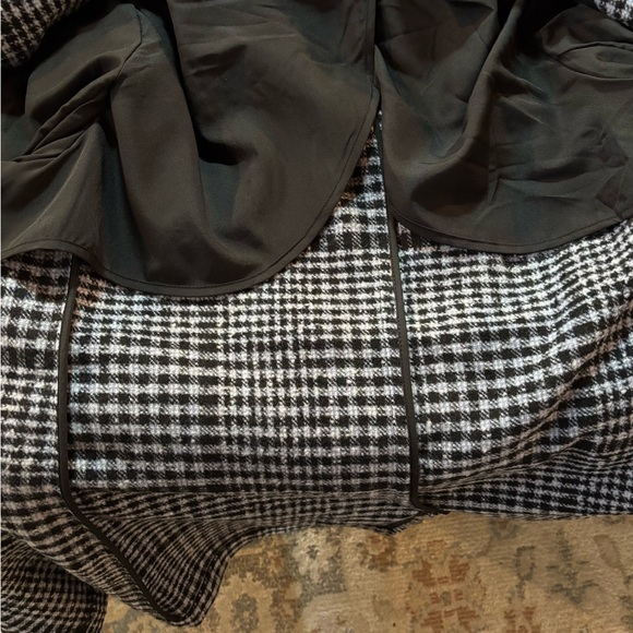 Old Navy Black and White Checkered Coat NWT - Picture 5 of 11
